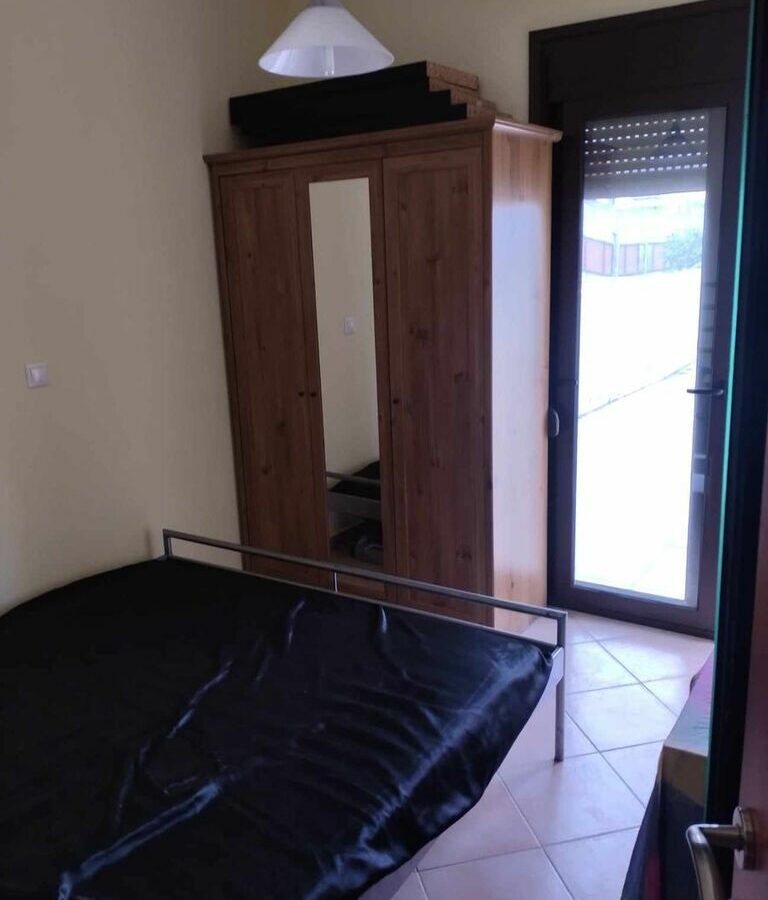 Compact Apartment With Sea View In Thessaloniki