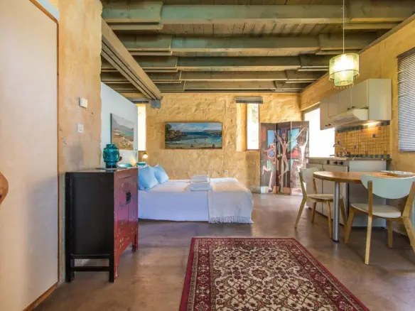 6-bedroom Villa In Nea Kidonia, Greece (350 M²)