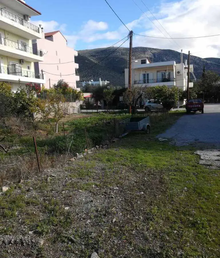 Land Parcel 285 M² Available In Central Greece Area