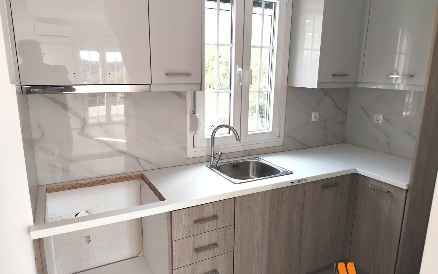 Maisonette With Sea View Located In Sivota, Greece