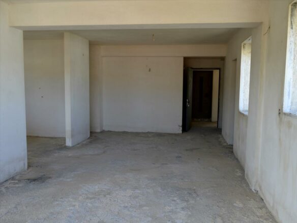 5-bedroom Detached House In Markopoulo, Greece (340 M²)