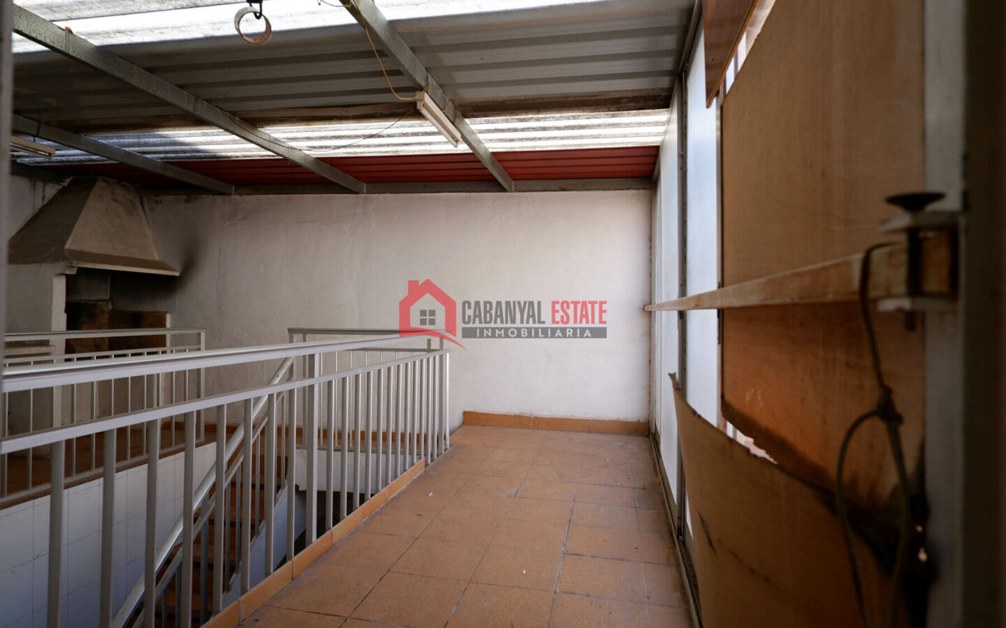 4-bedroom Duplex In Port De Sagunt (116 M²)