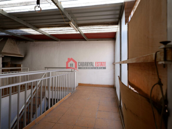 4-bedroom Duplex In Port De Sagunt (116 M²)
