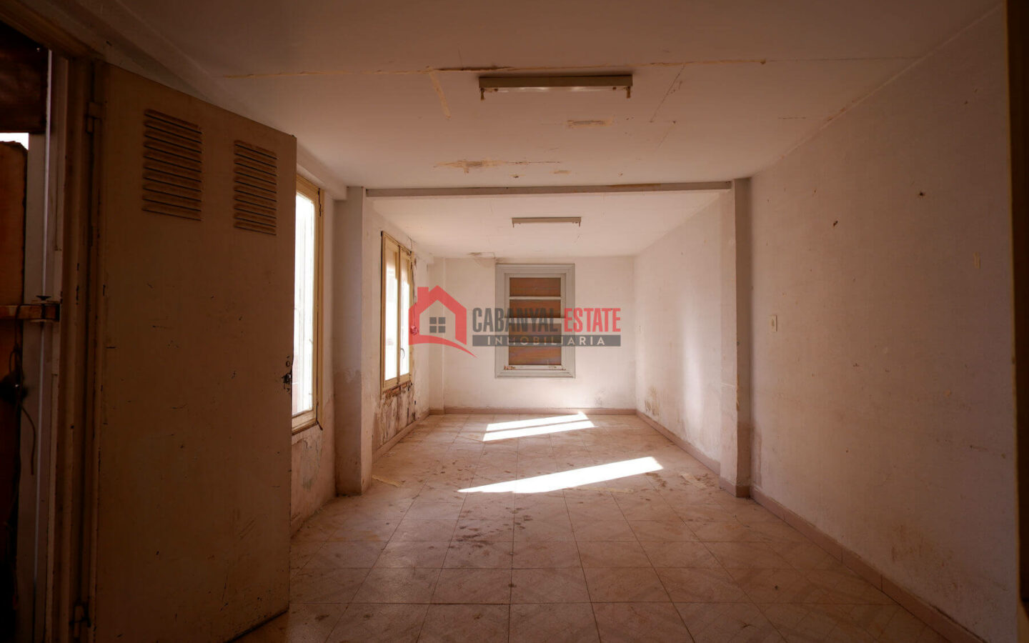 4-bedroom Duplex In Port De Sagunt (116 M²)