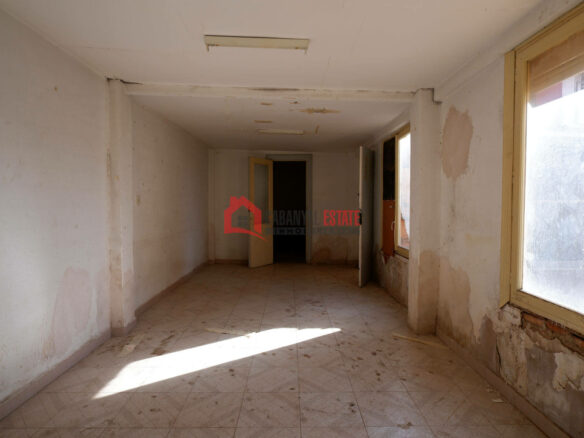 4-bedroom Duplex In Port De Sagunt (116 M²)