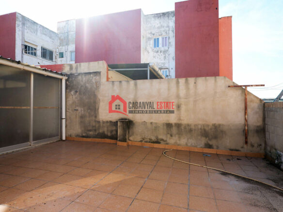 4-bedroom Duplex In Port De Sagunt (116 M²)
