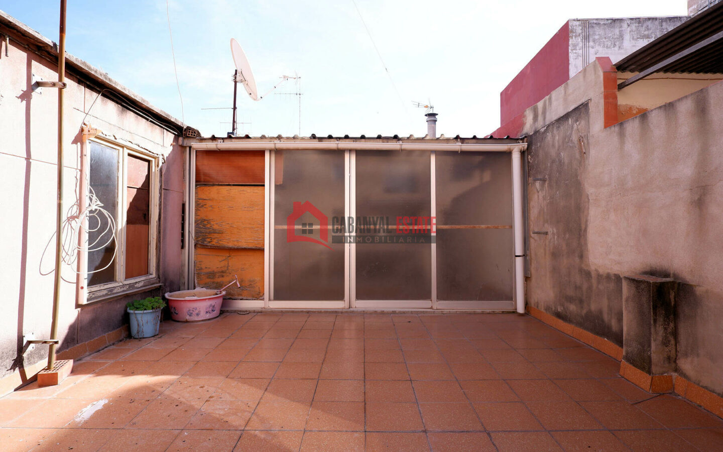 4-bedroom Duplex In Port De Sagunt (116 M²)