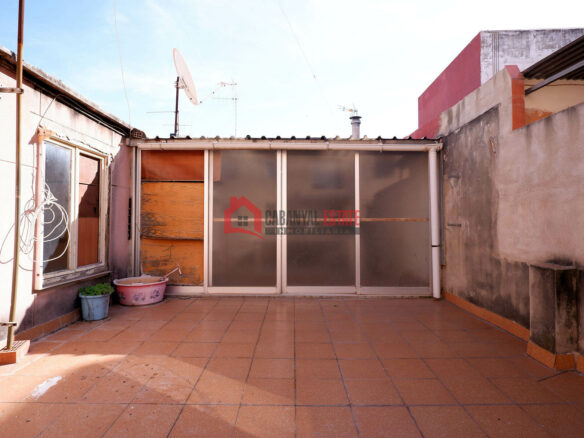 4-bedroom Duplex In Port De Sagunt (116 M²)