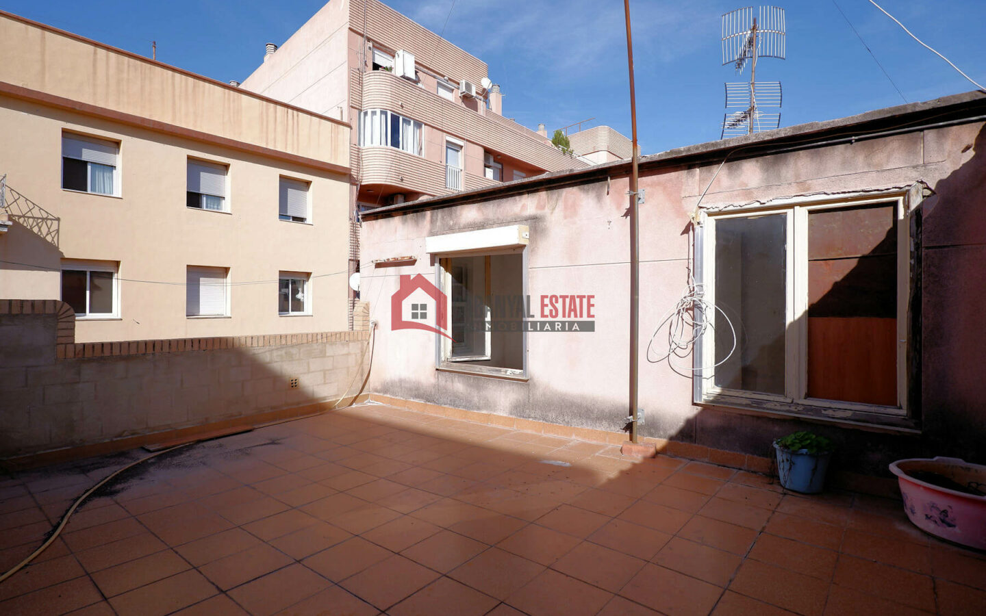 4-bedroom Duplex In Port De Sagunt (116 M²)