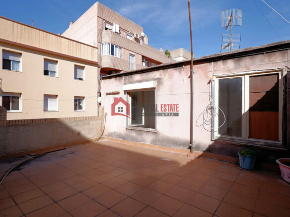 4-bedroom Duplex In Port De Sagunt (116 M²)