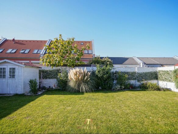 Three-room Family House With Garden And Terrace In Rajka