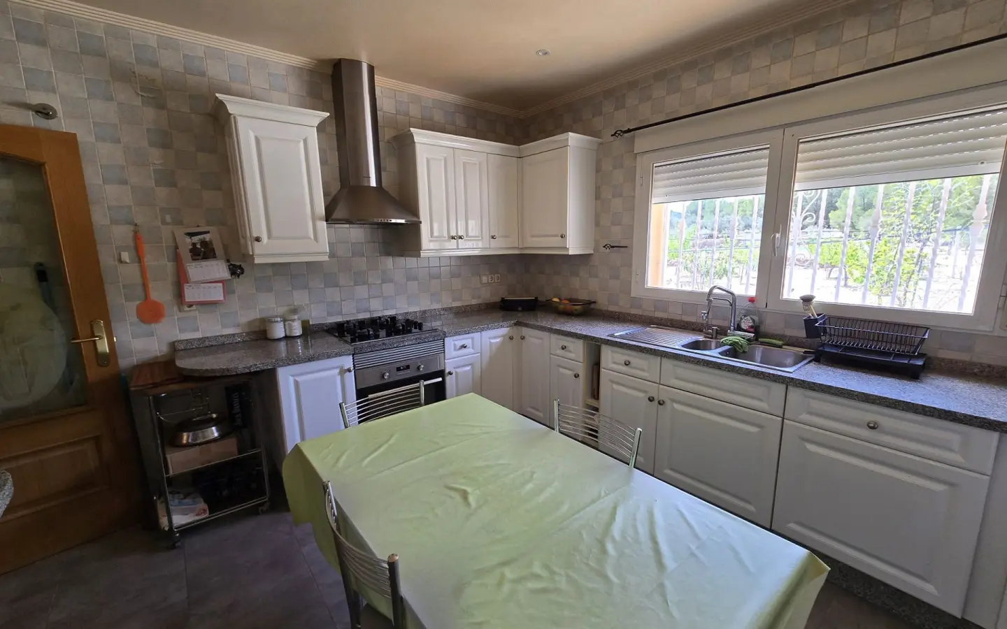 4-bedroom Detached Villa In Sax, Spain (260 M²)