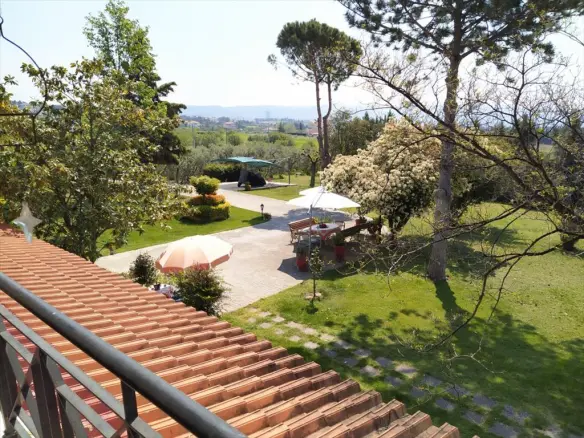 12-bedroom Detached House In Oreokastro, Greece (650 M²)