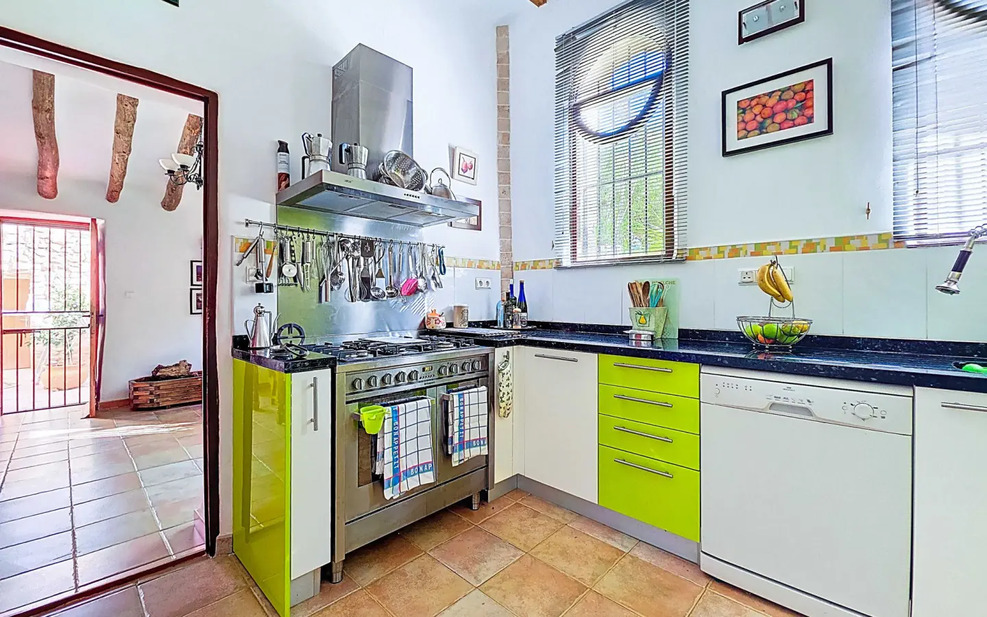 6-bedroom Country House In Pinoso, Spain (318 M²)