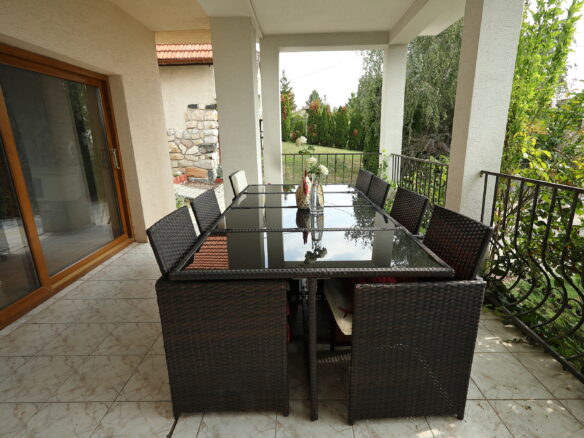 House With Outbuildings, Pool And Vineyard In Vinica, Slovakia – Preissenkung