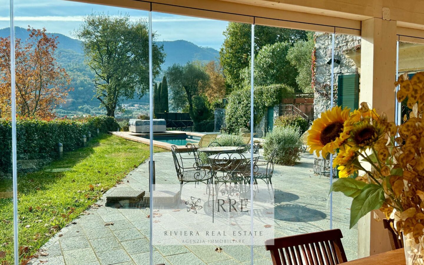 Villa With Pool In Garlenda Golf Club Area Rif. 1013-160