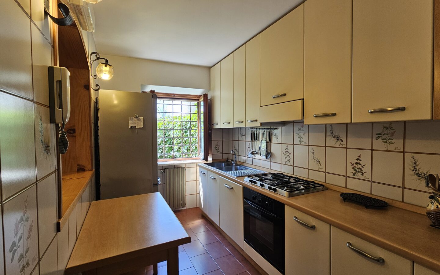 Historic Stone Casale With Guest House And Swimming Pool