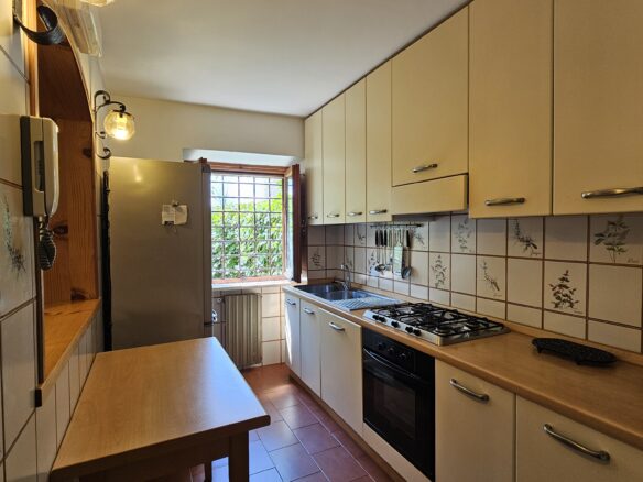 Historic Stone Casale With Guest House And Swimming Pool