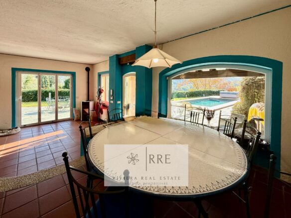 Villa With Pool In Garlenda Golf Club Area Rif. 1013-160