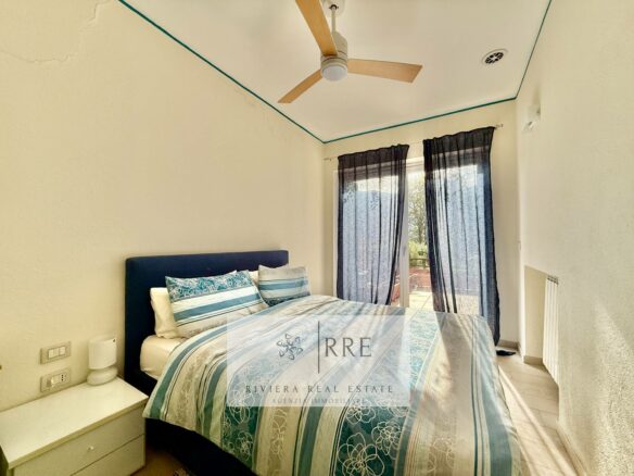 Villa With Pool In Garlenda Golf Club Area Rif. 1013-160