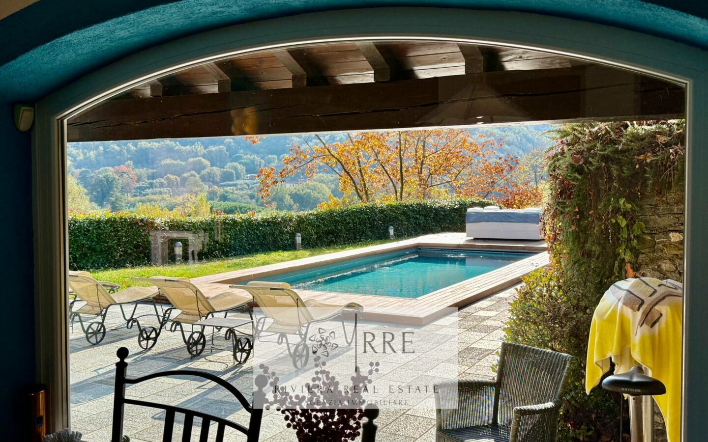 Villa With Pool In Garlenda Golf Club Area Rif. 1013-160