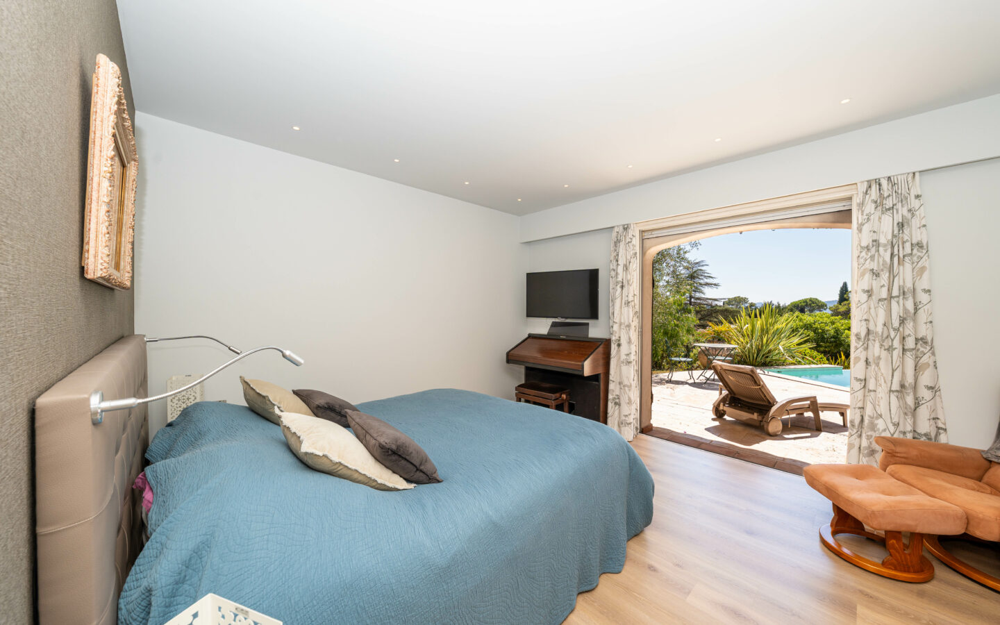 Beautiful Villa 6 Bedrooms