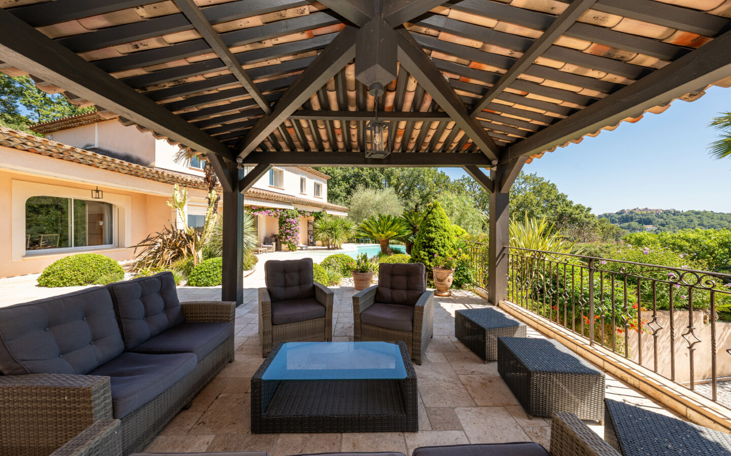 Beautiful Villa 6 Bedrooms