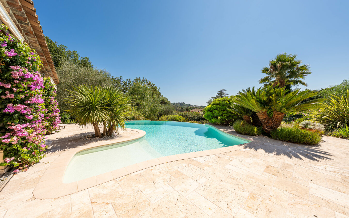 Beautiful Villa 6 Bedrooms