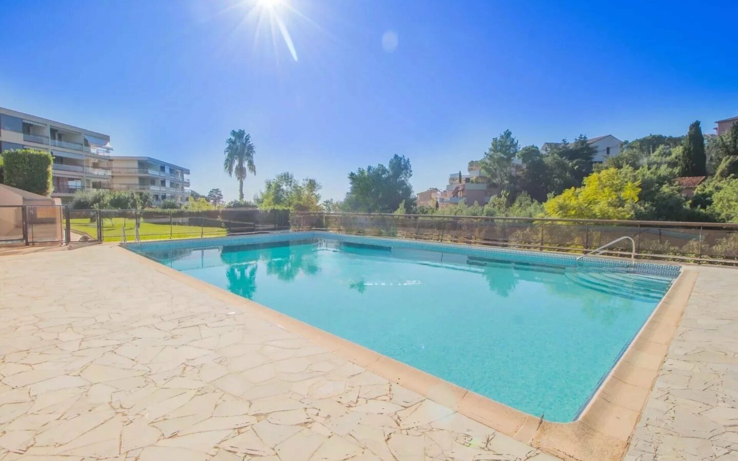 Sea View Apartment In Cannes With Two Bedrooms