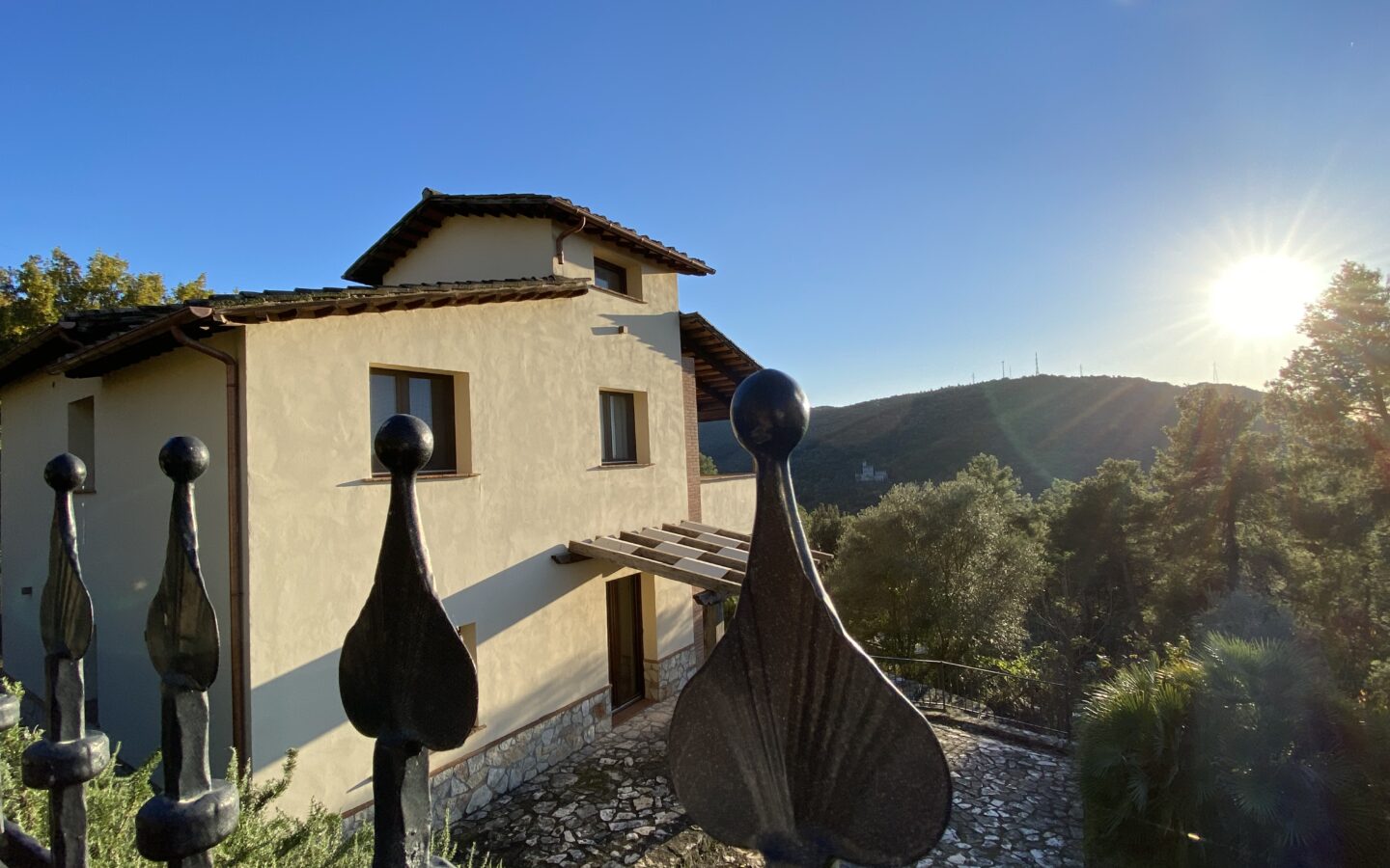 Villa Narnia With Pool And Sea View In Coastal Region