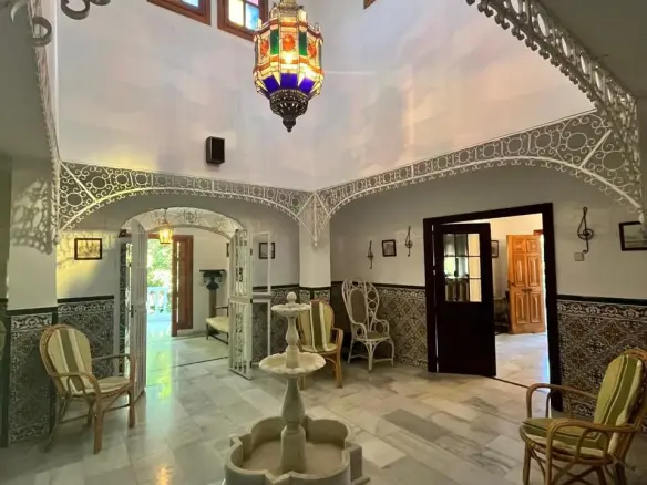 6-bedroom Villa In Málaga, Spain (360 M²)