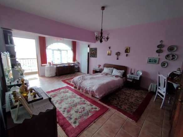 Hotel Property 1460 M² Located In Thessaloniki Suburbs