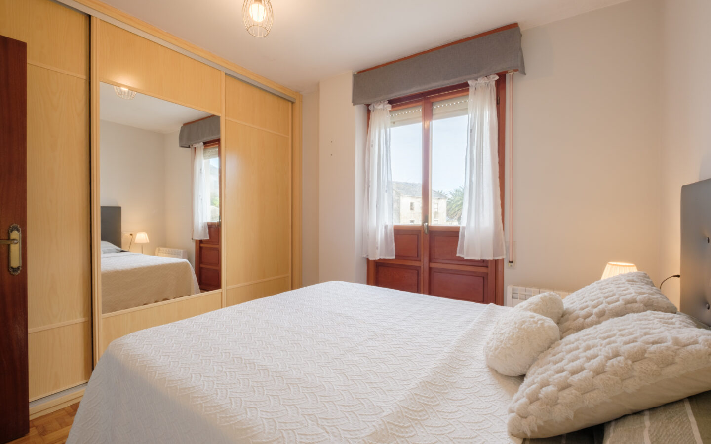 Central Apartment In Tapia De Casariego With Renovated Features