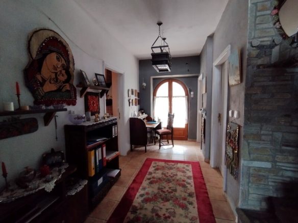 Hotel Property 1460 M² Located In Thessaloniki Suburbs