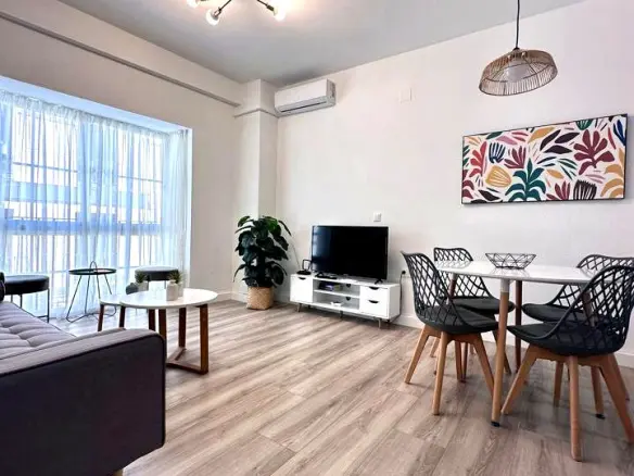 2-bedroom Flat In Málaga, Spain (84 M²)
