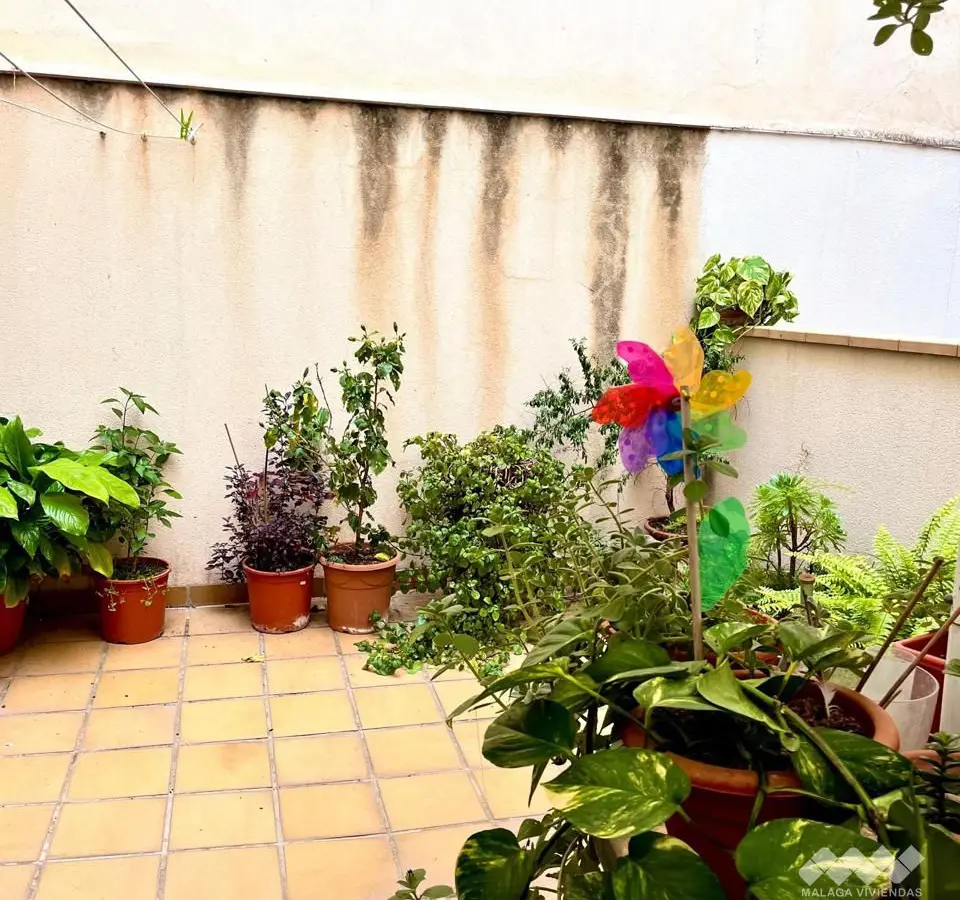 1-bedroom Flat In Málaga, Spain (60 M²)