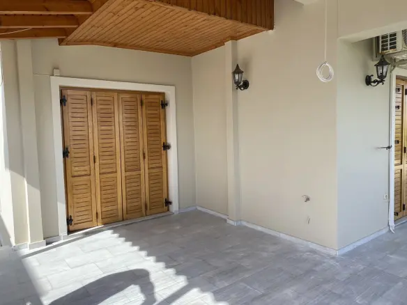 Detached House In Peloponnese With 280 M² Area
