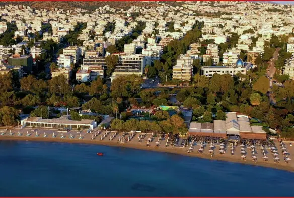 2-bedroom Flat In Palaio Faliro, Greece (67 M²)