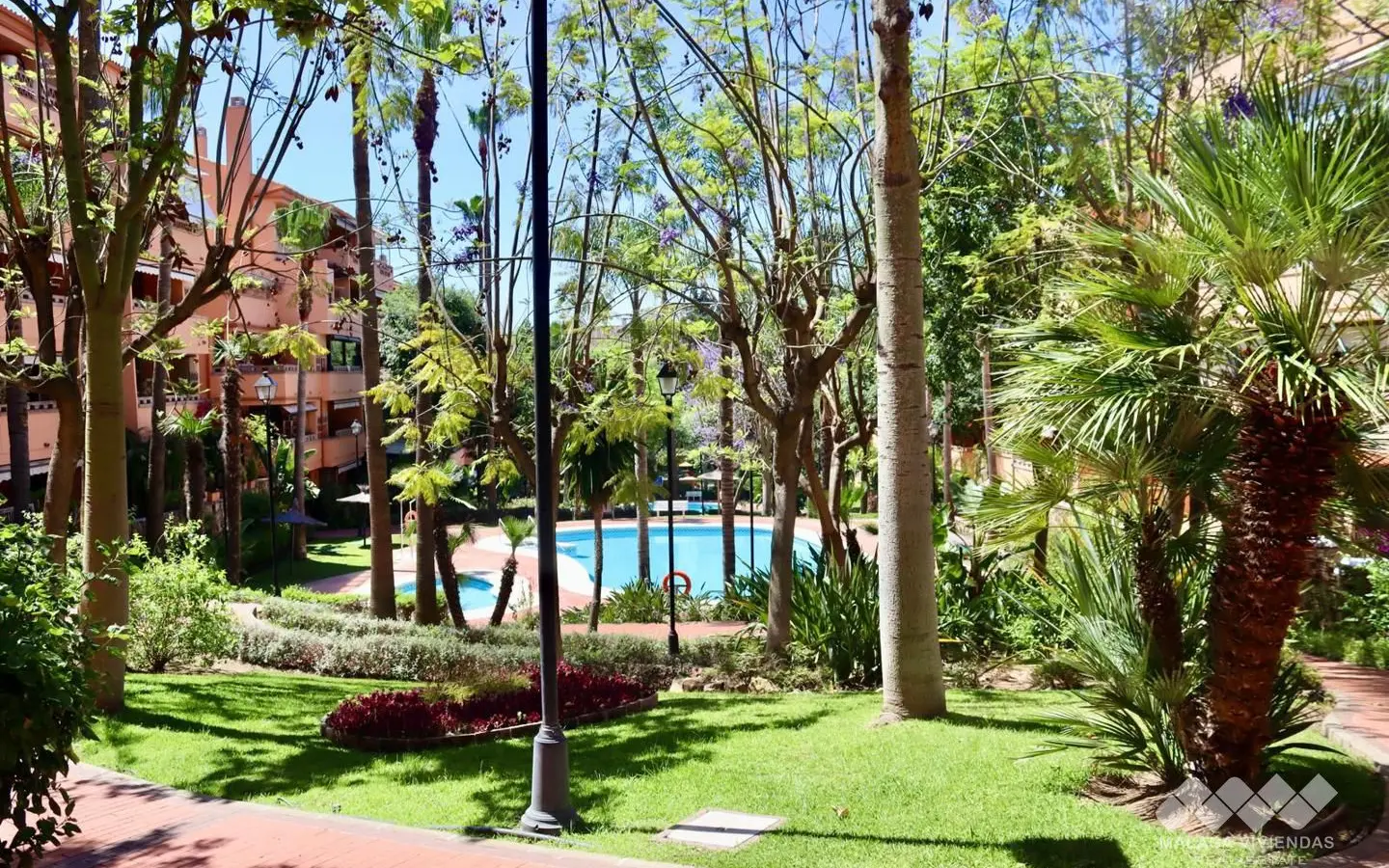 3-bedroom Duplex In Marbella, Spain (150 M²)
