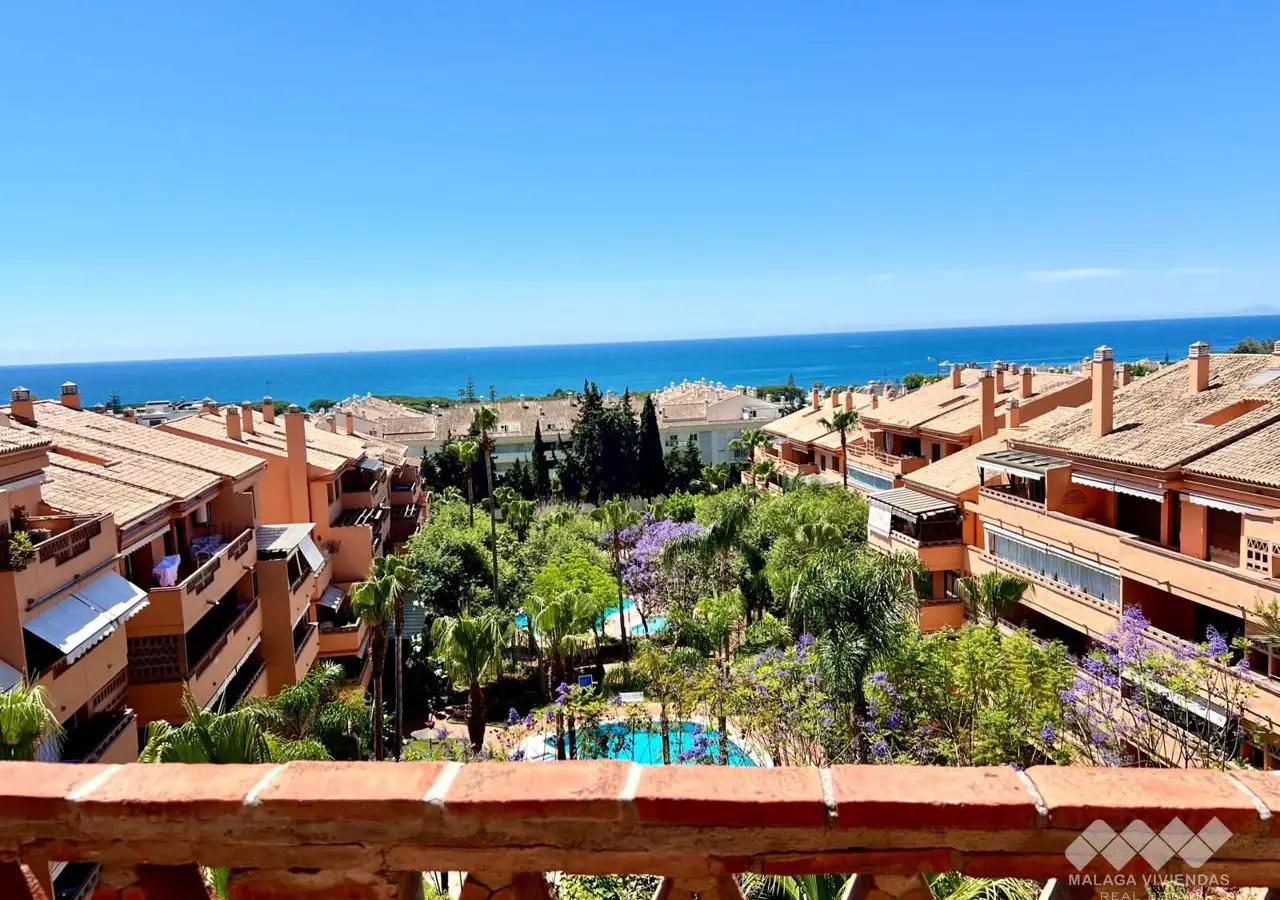 3-bedroom Duplex In Marbella, Spain (150 M²)