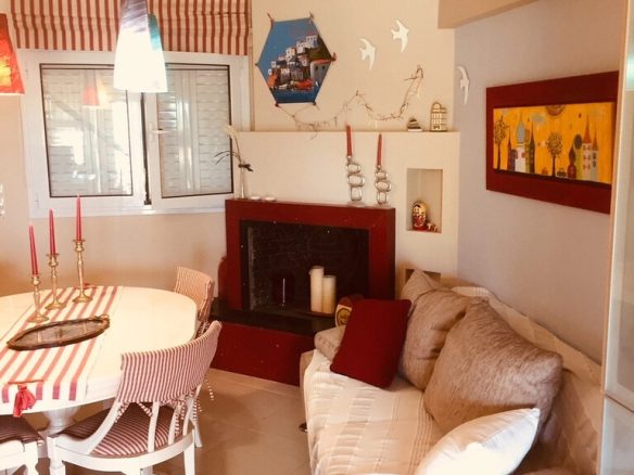 Detached House In Peloponnese With 450 M² And Garden