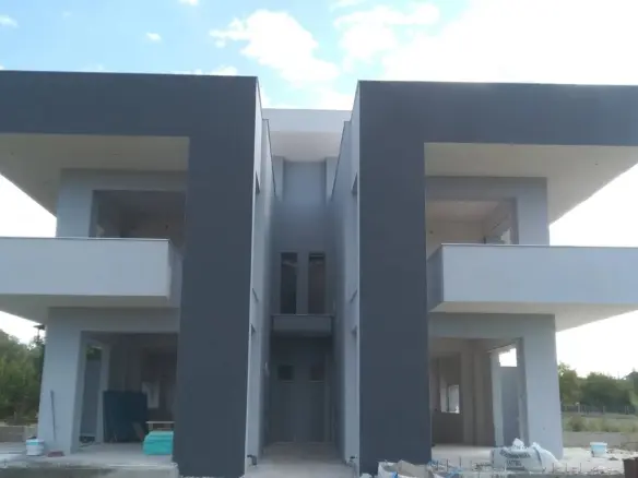 Detached House In Chalkidiki With 240 M² Living Area