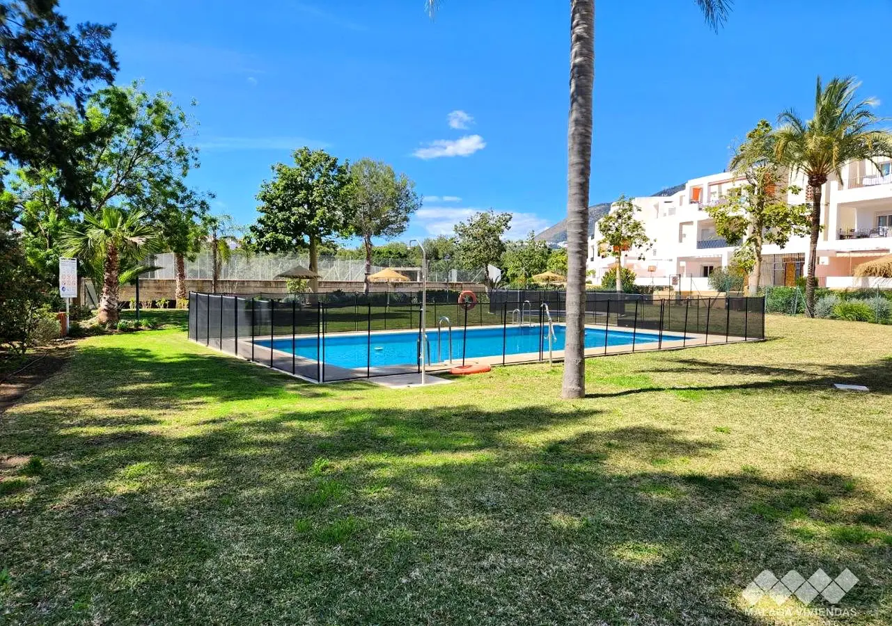 2-bedroom Flat In Benalmádena, Spain (187 M²)