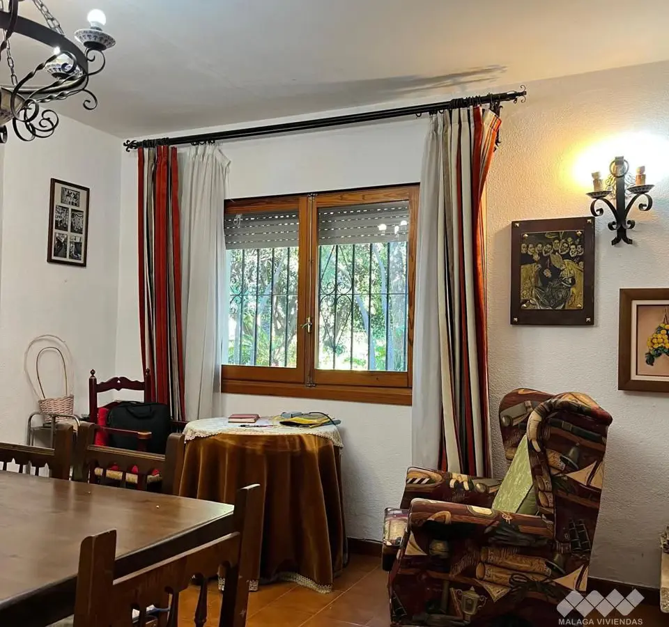 6-bedroom Villa In Málaga, Spain (360 M²)