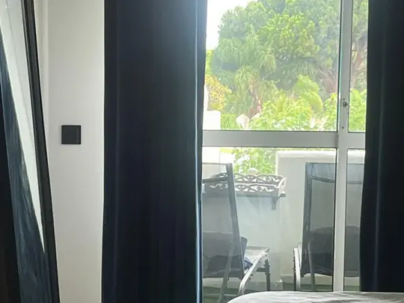 2-bedroom Flat In Marbella, Spain (76 M²)