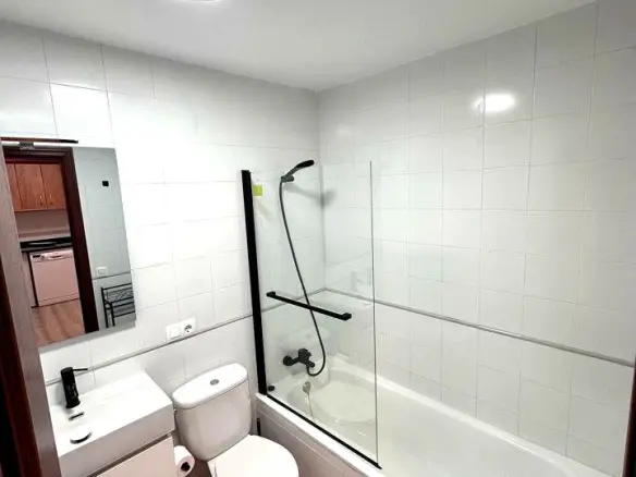 2-bedroom Flat In Málaga, Spain (84 M²)