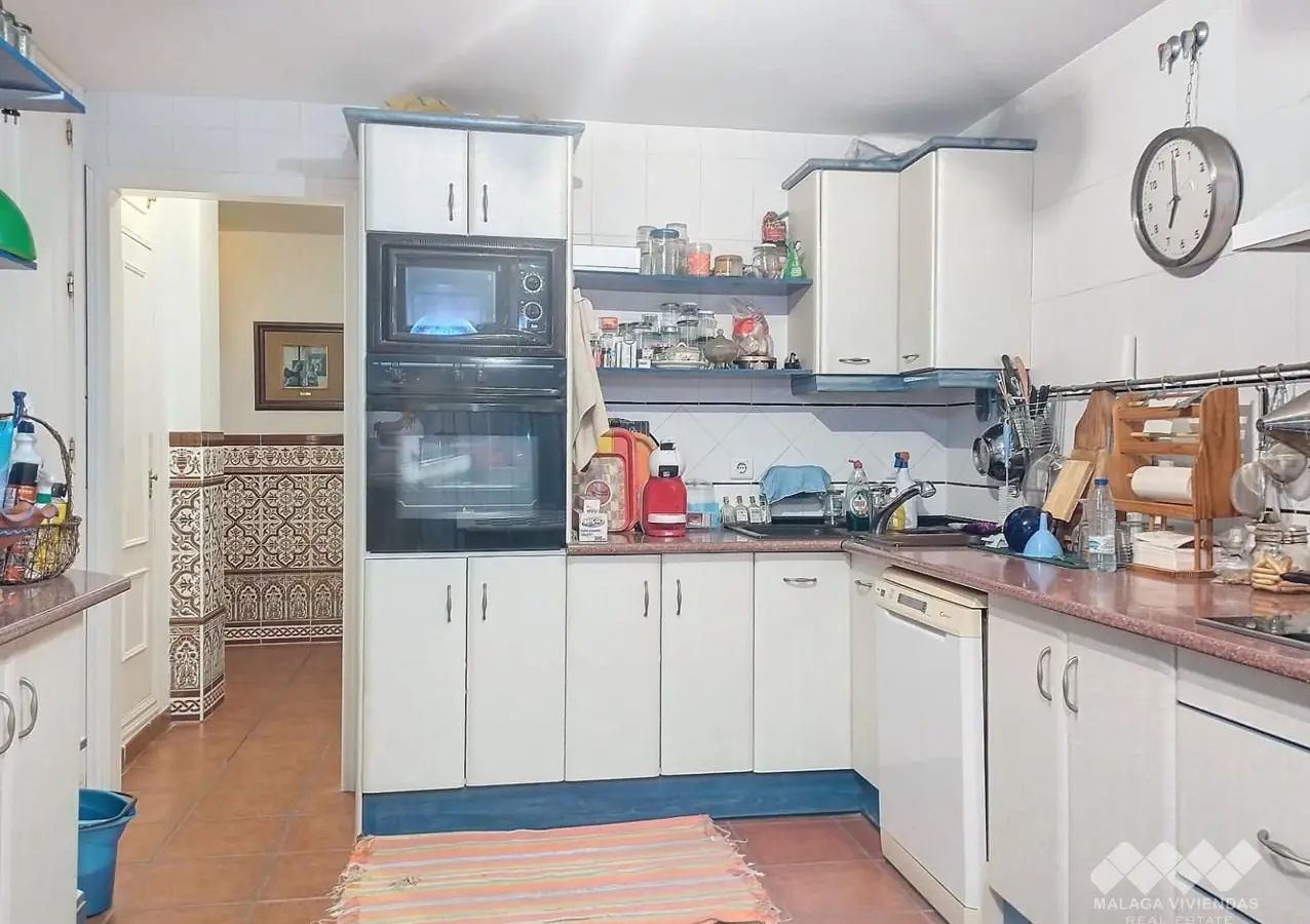 4-bedroom Villa In Las Lagunas De Mijas, Spain (240 M²)