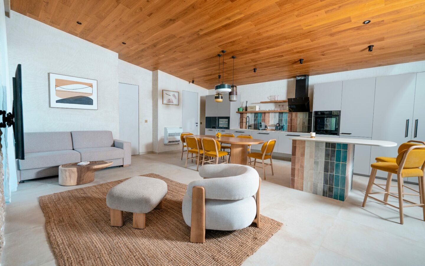Vineyard Properties Featuring Multiple Bedrooms In Scenic Region