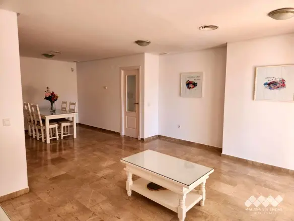 2-bedroom Flat In Benalmádena, Spain (187 M²)