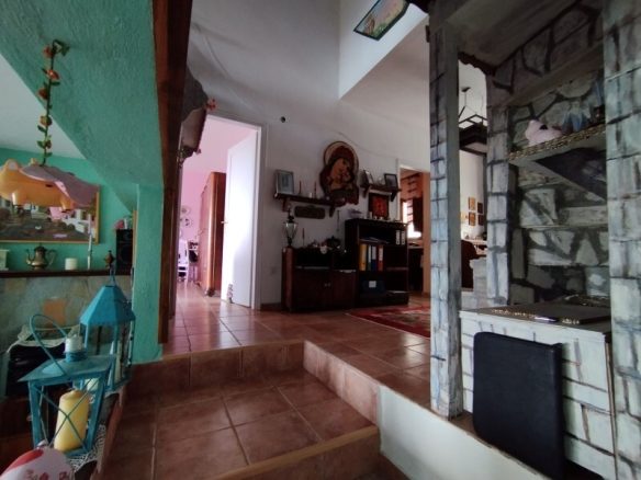 Hotel Property 1460 M² Located In Thessaloniki Suburbs